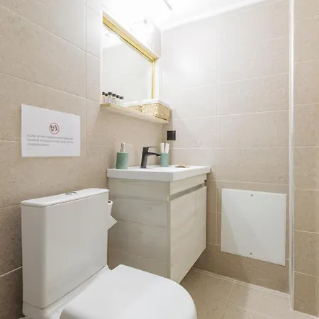 Apartamento Christos 2 *